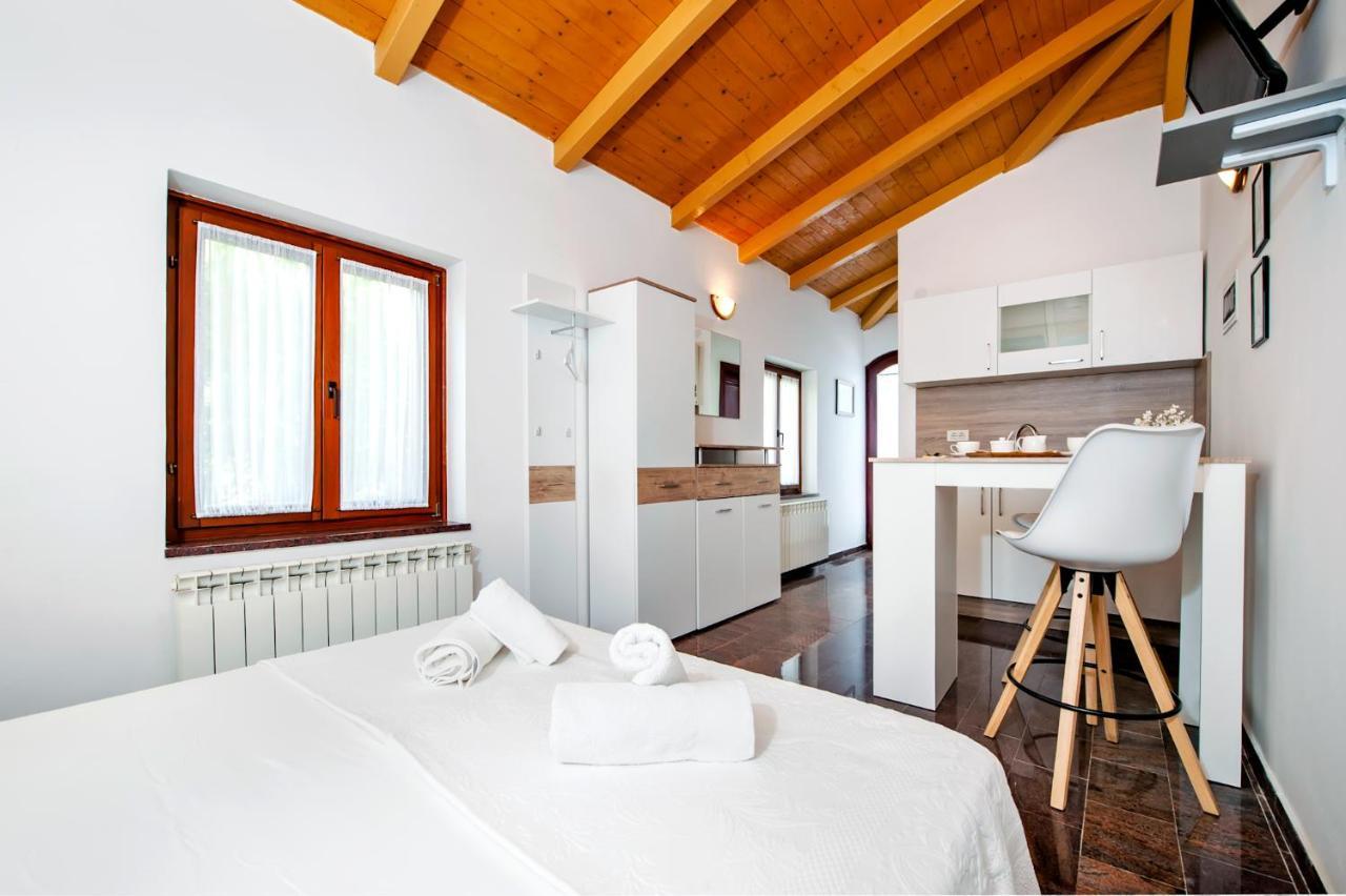 Carmelo Apartament
