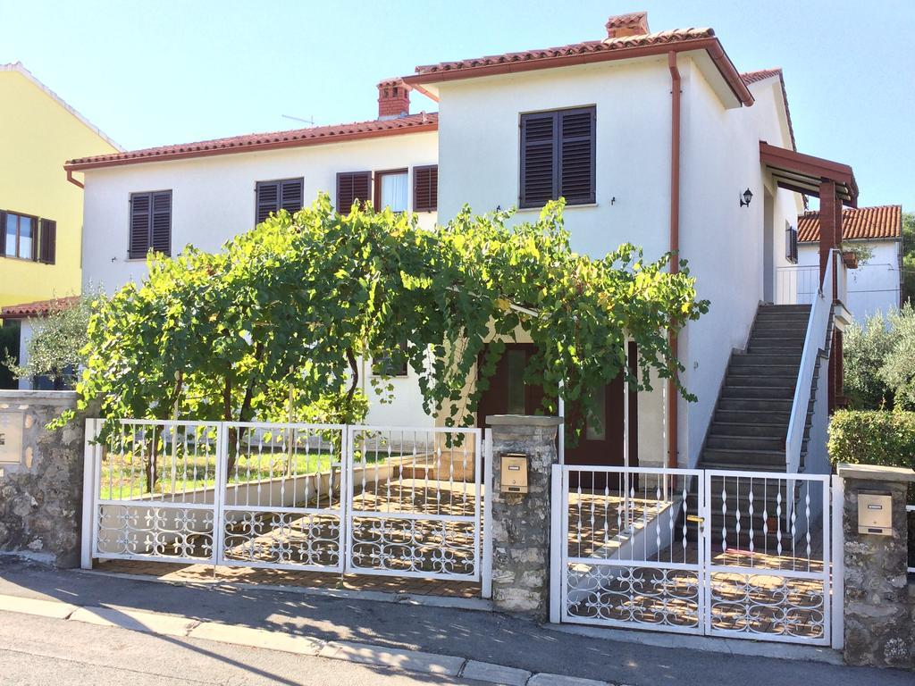 Carmelo Apartament